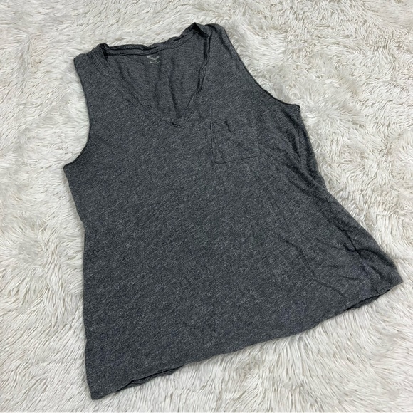 Madewell Gray V-Neck Whisper Cotton Pocket Front Tank Top small - Picture 2 of 10